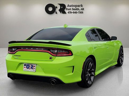 Used 2023 Dodge Charger Scat Pack w/ Plus Group RWD image 5