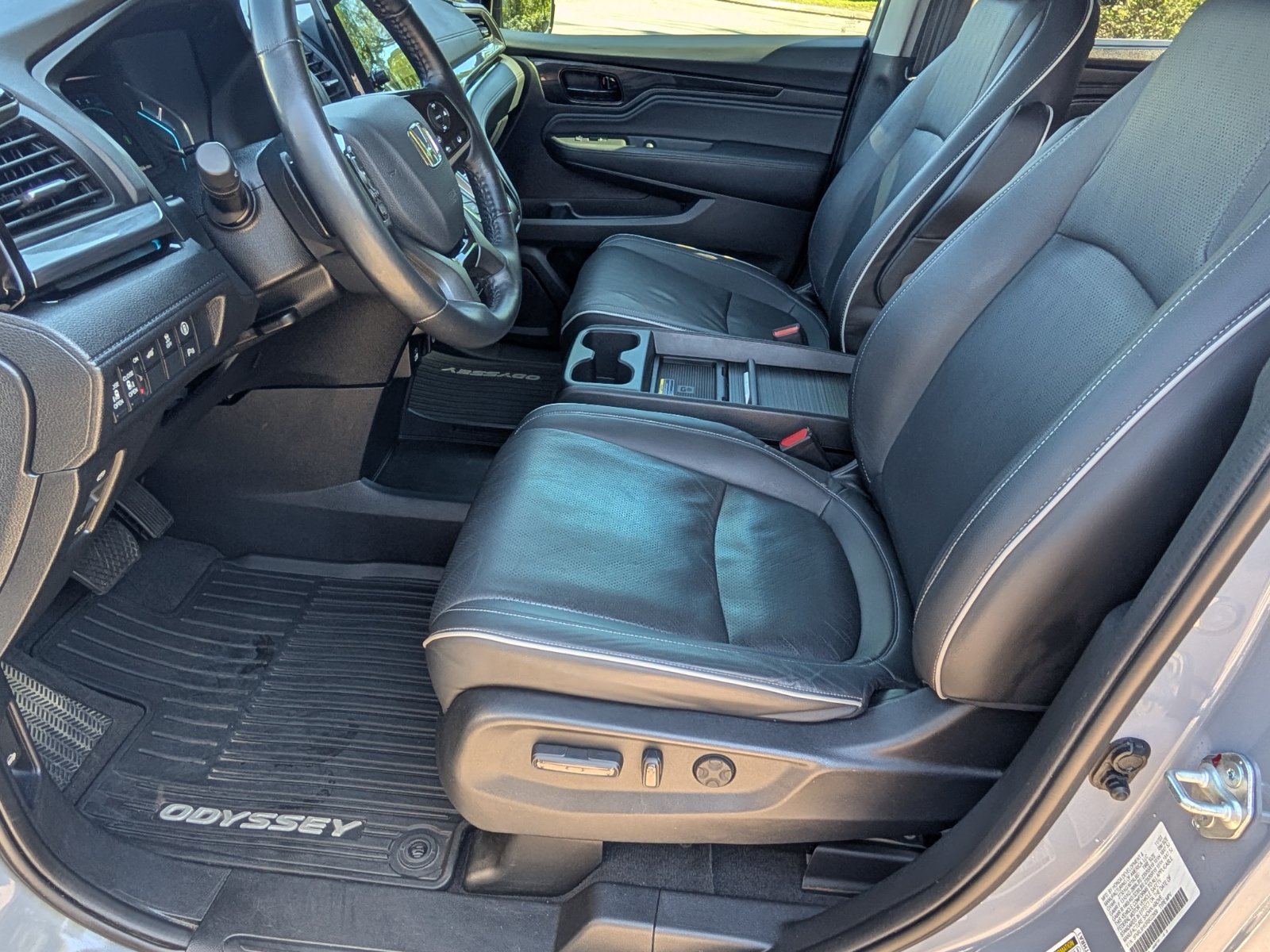 Certified 2024 Honda Odyssey Elite image 15