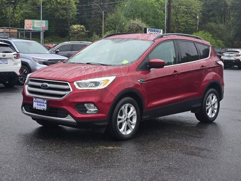 Used 2017 Ford Escape SE w/ Equipment Group 201A AWD/4WD image 5