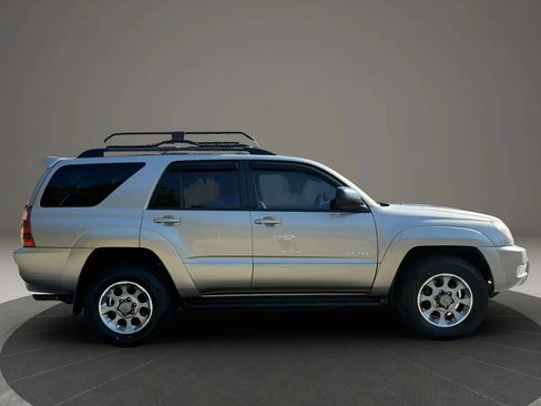 Used 2004 Toyota 4Runner Sport AWD/4WD image 10