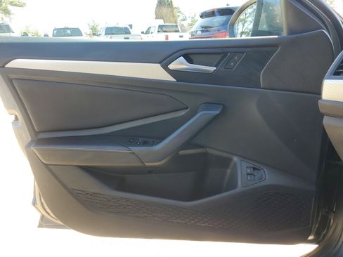 Used 2023 Volkswagen Jetta S image 30