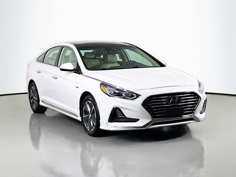 Used 2018 Hyundai Sonata Limited w/ Ultimate Package 02 image 1