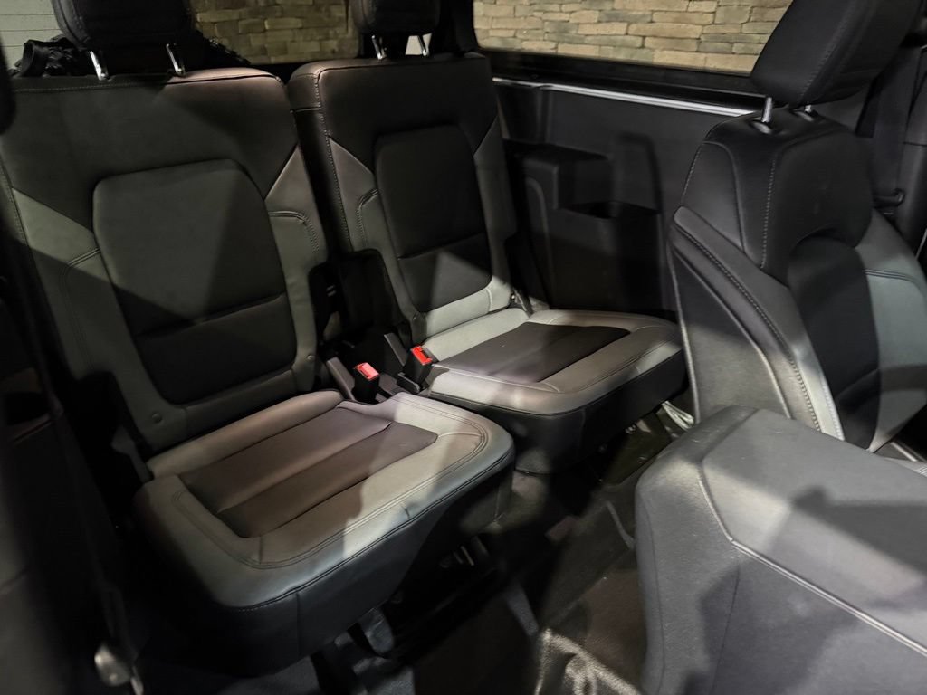 Used 2023 Ford Bronco Black Diamond w/ Sasquatch Package AWD/4WD image 48