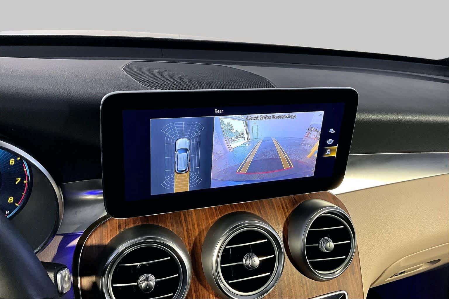 Certified 2022 Mercedes-Benz GLC 300 4MATIC image 29