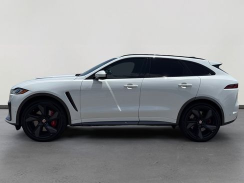 Used 2021 Jaguar F-PACE SVR AWD/4WD image 2