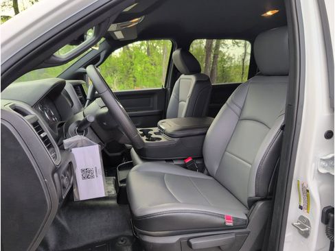 New 2026 RAM 5500 Tradesman image 10