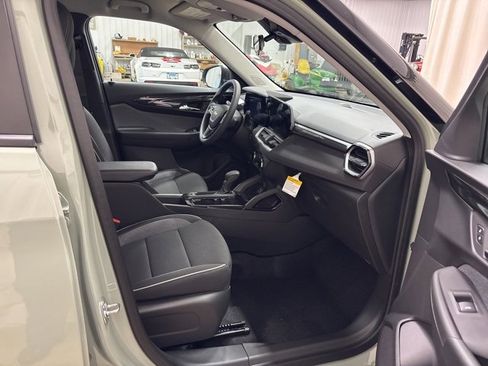 New 2026 Chevrolet TrailBlazer LS image 13