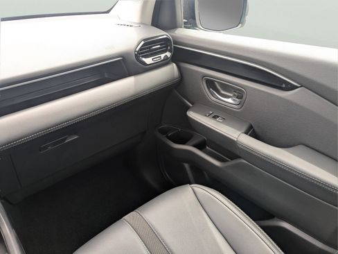 Used 2026 Honda Pilot EX-L image 17