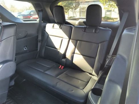Used 2025 Ford Explorer ST-Line w/ Premium Package image 24