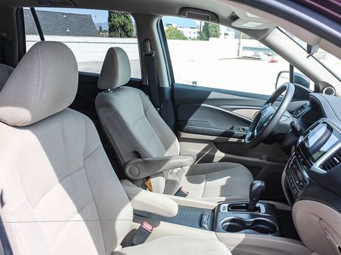 Used 2016 Honda Pilot EX image 17