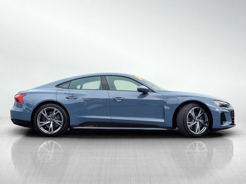 Used 2024 Audi e-tron GT Premium Plus AWD/4WD image 3
