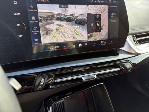 Used 2025 BMW X1 xDrive28i w/ Premium Package image 21