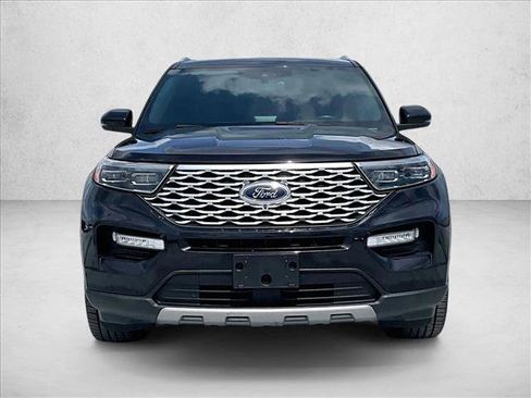 Used 2021 Ford Explorer Platinum w/ Equipment Group 601A image 3