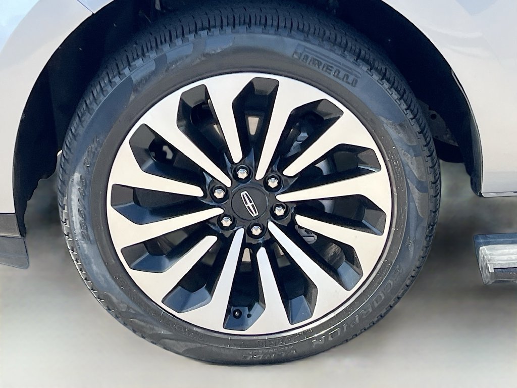 Used 2024 Lincoln Navigator L Reserve AWD/4WD image 34