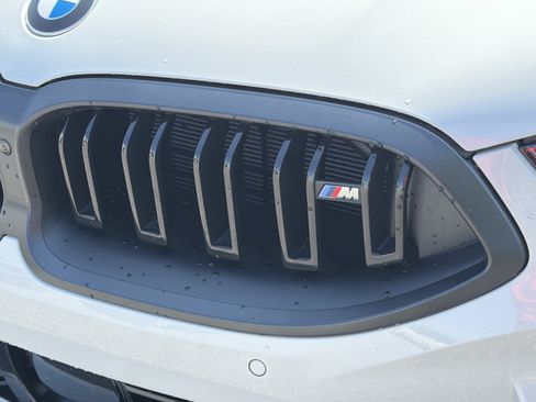 Used 2025 BMW M850i xDrive AWD/4WD image 33