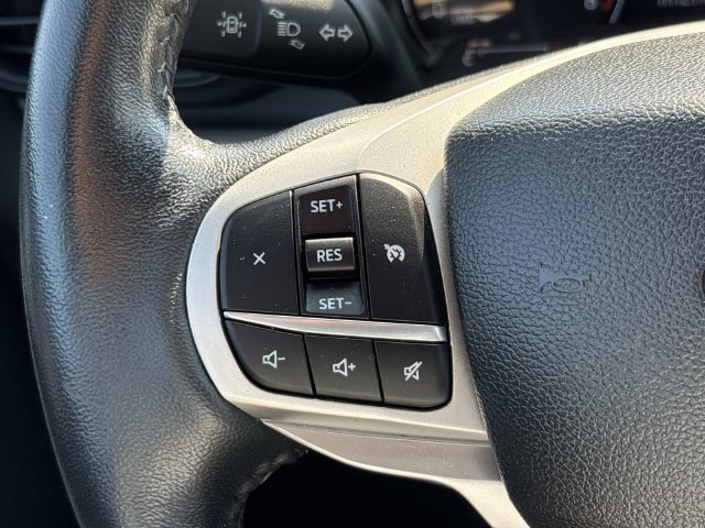 Certified 2023 Ford Explorer XLT RWD image 29