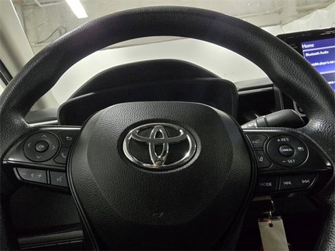 Used 2022 Toyota Corolla LE image 22