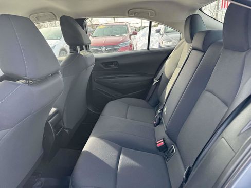 Certified 2022 Toyota Corolla LE image 9