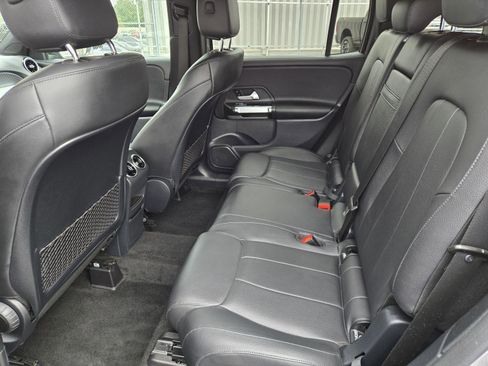 Used 2022 Mercedes-Benz GLB 250 4MATIC w/ Premium Package Lite image 25