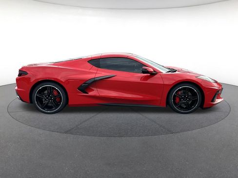 Used 2022 Chevrolet Corvette Stingray Coupe w/ 1LT RWD image 7