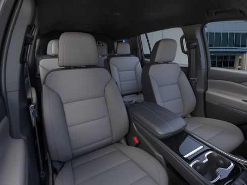 New 2027 Chevrolet Traverse LT w/ Driver Confidence Package FWD image 16