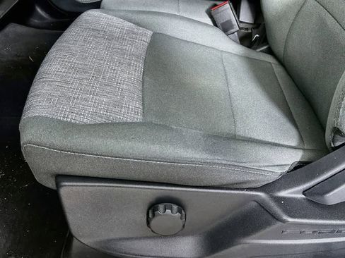 Used 2023 Ford F150 XLT AWD/4WD image 30
