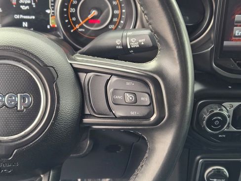 Used 2021 Jeep Wrangler Unlimited Sport image 29