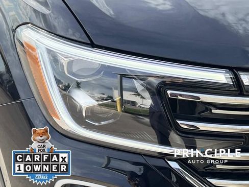 Used 2026 Volkswagen Atlas SE FWD image 9