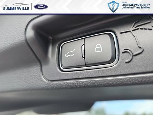 New 2026 Ford Explorer Active w/ Active Comfort Package RWD image 16