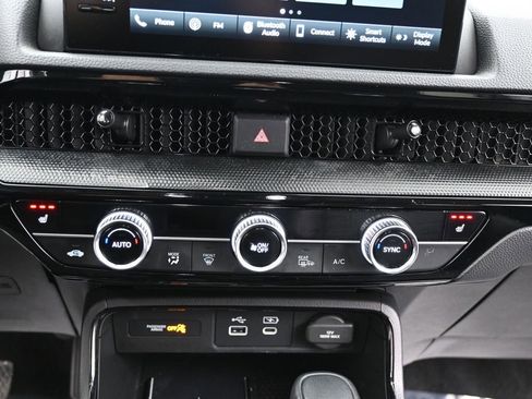 Used 2025 Honda CR-V EX-L image 14