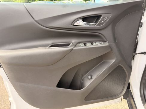 Used 2019 Chevrolet Equinox LT FWD image 13