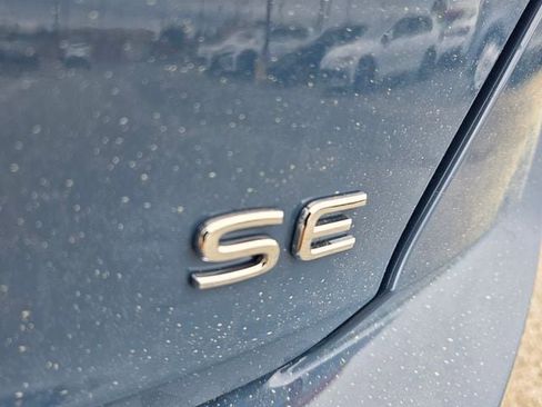 New 2026 Volkswagen Jetta SE FWD image 11