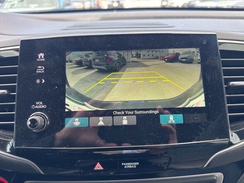 Used 2019 Honda Passport Touring image 17