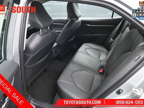 Used 2024 Toyota Camry XSE FWD image 10