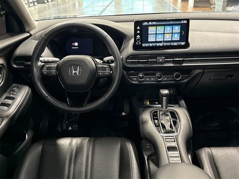 Used 2024 Honda HR-V EX-L image 10