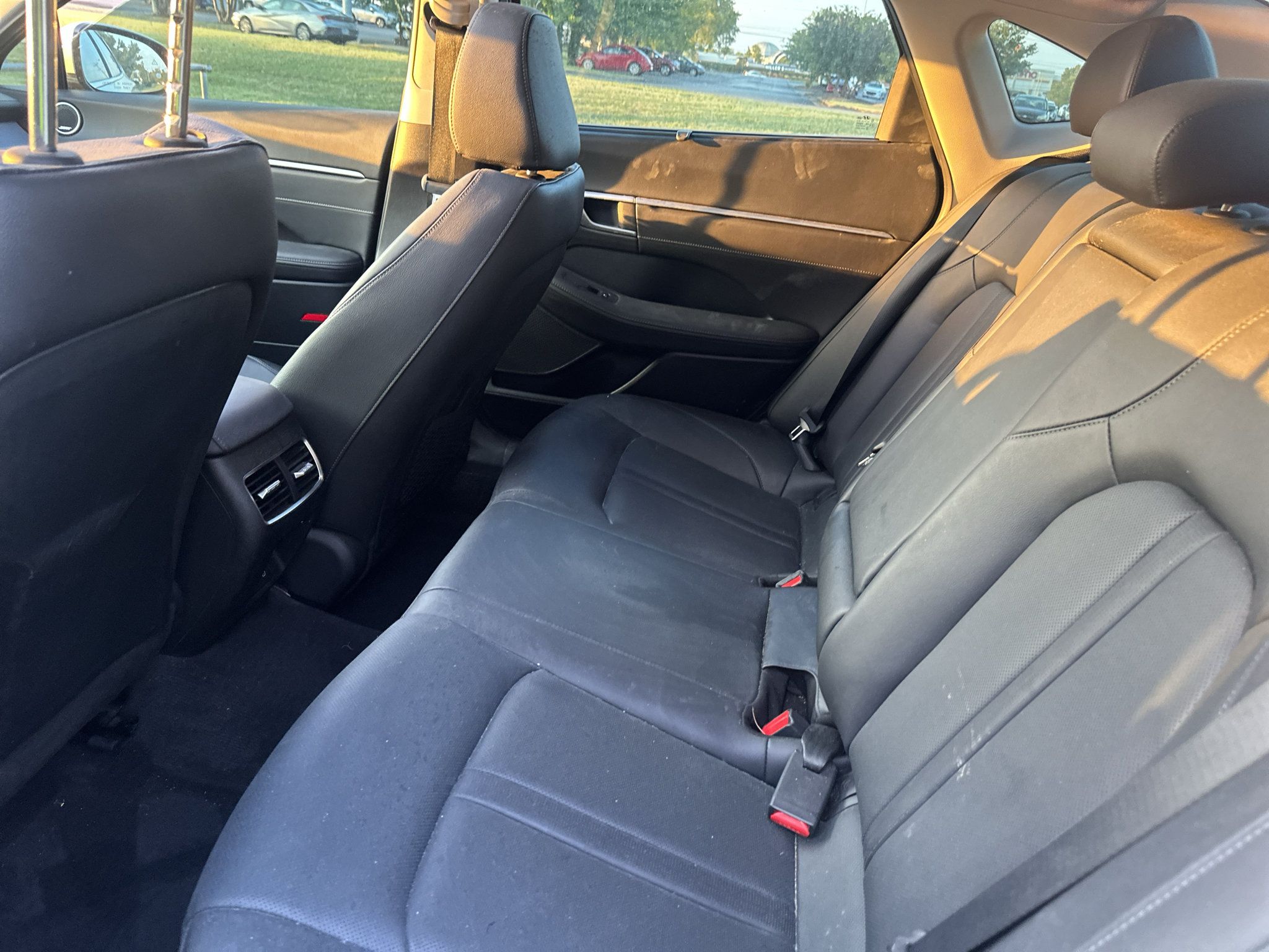Used 2025 Hyundai Sonata Limited FWD image 16