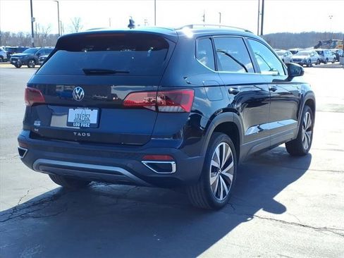 Used 2022 Volkswagen Taos SE image 26