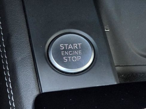 Used 2022 Audi A4 2.0T Premium Plus image 19