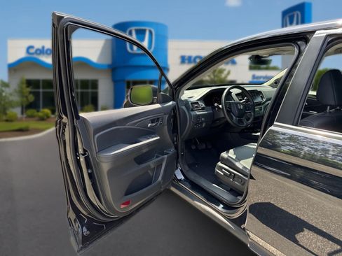 Used 2024 Honda Ridgeline RTL image 12