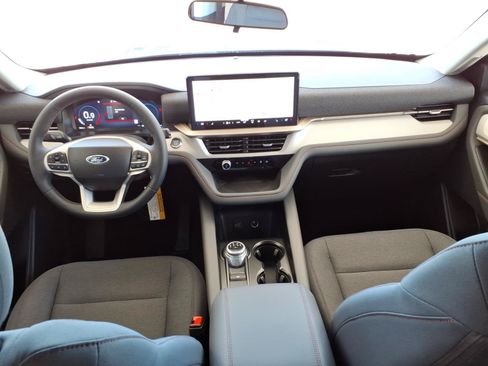 Used 2026 Ford Explorer Active RWD image 21
