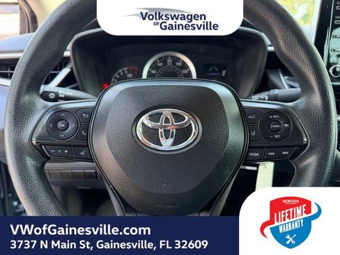 Used 2020 Toyota Corolla LE FWD image 20