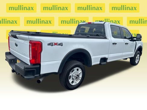 Used 2024 Ford F350 XL AWD/4WD image 3