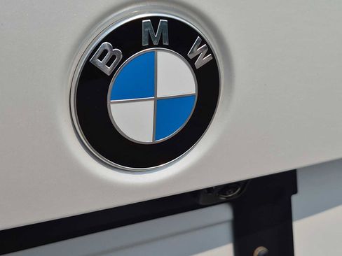 New 2026 BMW X1 xDrive28i AWD/4WD image 11
