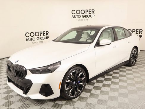 New 2025 BMW 530i w/ M Sport Package image 11