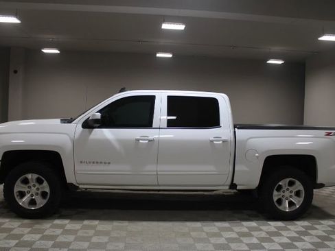 Used 2018 Chevrolet Silverado 1500 LT w/ All Star Edition AWD/4WD image 6