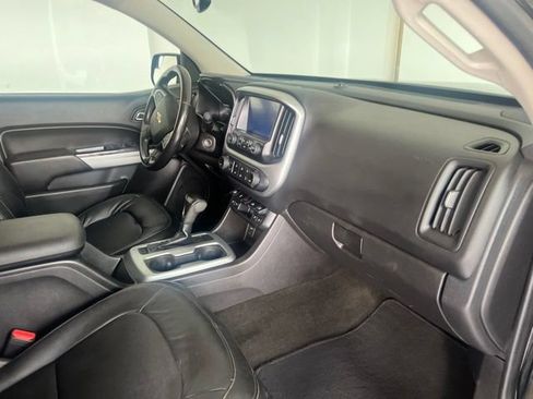Used 2016 Chevrolet Colorado LT w/ Midnight Edition AWD/4WD image 23