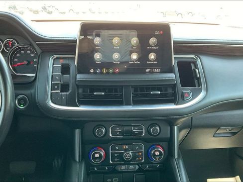 Used 2021 Chevrolet Tahoe Z71 w/ Rear Media and Nav Package AWD/4WD image 20