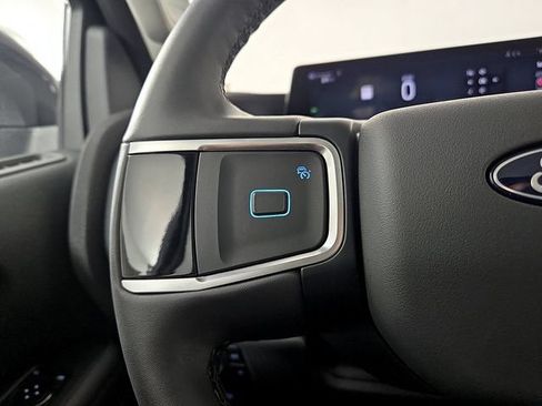 Certified 2025 Ford Expedition Active RWD image 23