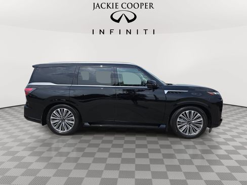 Certified 2026 INFINITI QX80 Luxe w/ Cargo Package AWD/4WD image 4