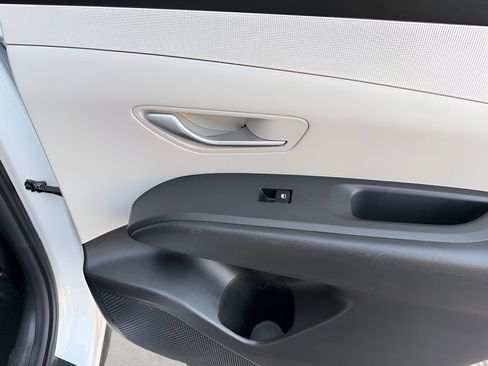 Certified 2025 Hyundai Tucson SEL image 23